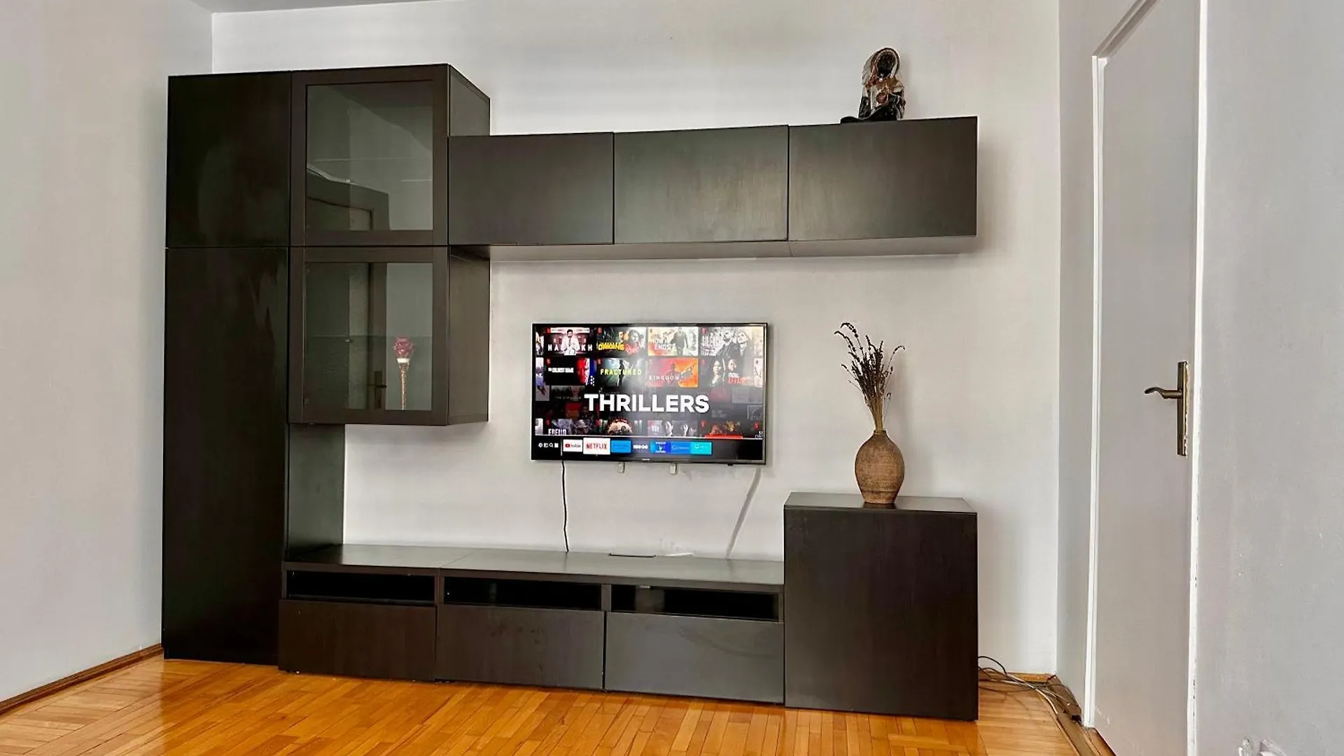 Spacious Zen, Smart Tv, Fully Equipped Kitchen, 70 Mp, Tichete De Vacanta, Late Check-Out Available Bucureşti