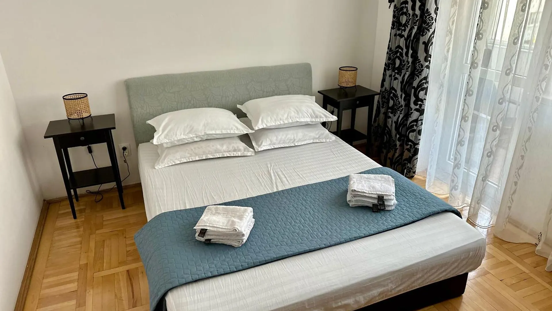 Spacious Zen, Smart Tv, Fully Equipped Kitchen, 70 Mp, Tichete De Vacanta, Late Check-Out Available Bucharest Romania